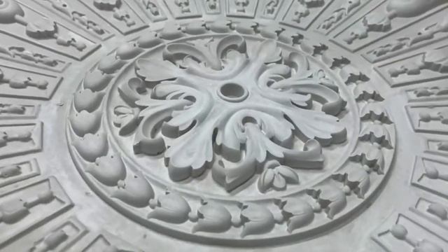 Процесс изготовления гипсовой потолочной розетки. Гипсовая лепнина Аврора. design interiordesign