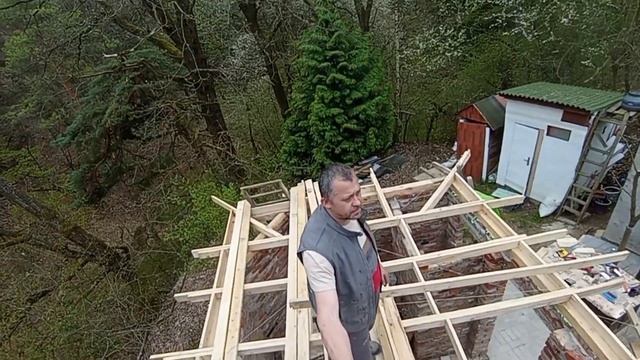 @сауна своїми руками 7 серія #крокви вальмовго даху#бджоли