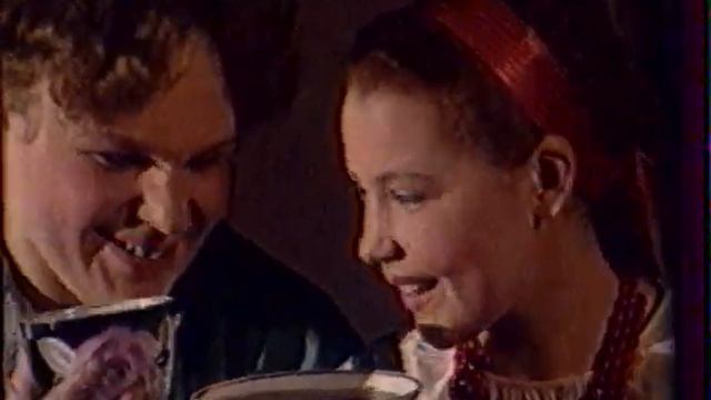Наталья Пушкова Крапива лебеда 1994