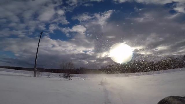Цепляем таблетку-ватрушку за снегоход