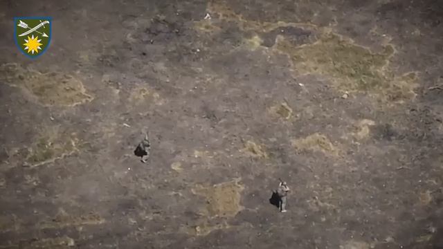 Боец ВС РФ сбил вражеский FPV-дрон автоматом.