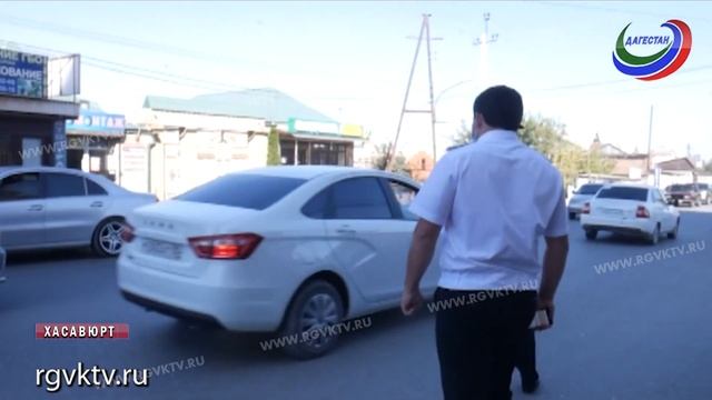 В Хасавюрте водителей проверяют на проверяют задолженность по транспортному налогу