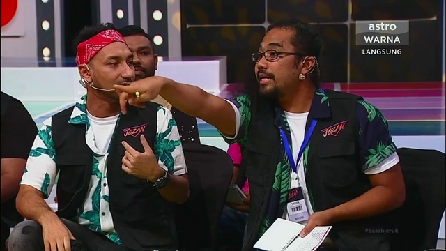 2018-11-06 22-05-03_cut