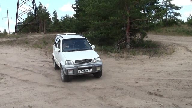 Тест проходимости Toyota Cami против УАЗ Патриот