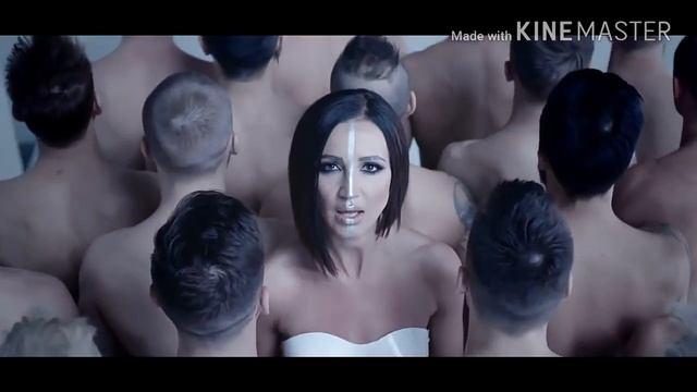 Сникерсни вмести с Бузовой