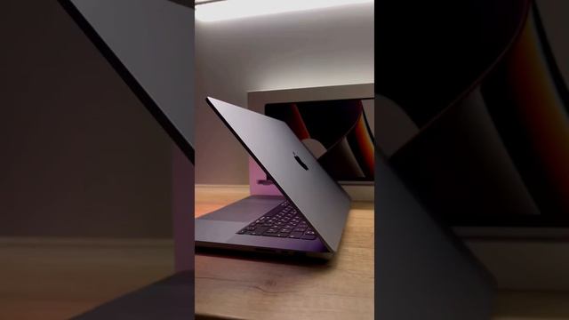 MacBook Pro 16 M1 Pro