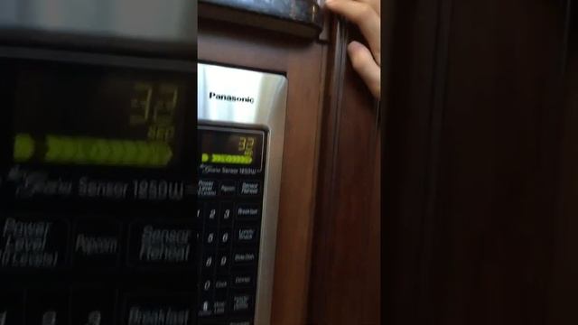 Panasonic Invertor Microwave Oven Demo