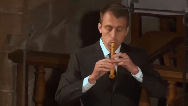 Мишель Ламбер. Сюита из «Airs Et Brunettes».