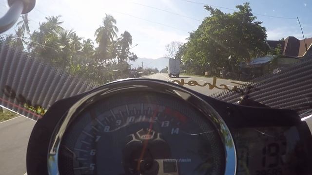 ElectronMotoVlog | Suzuki Bandit 650 Speed Highlights 225 KPH