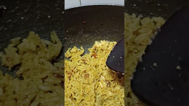 Fried Rice(leftovers) With 🌶 Sweet Taste And Munaka,(dry Grapes) Khaskhas.