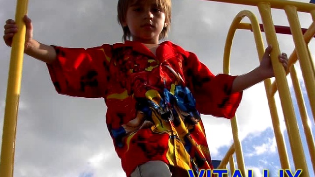 ДЕТСКАЯ ПЛОЩАДКА