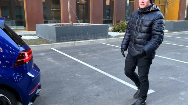 Остались ли горячие хэтчбеки? Что можно привезти из Германии? Горячий хэтчбек Golf R 7,5  2019