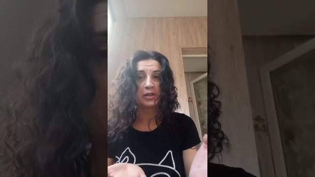 Уход за кудрявыми волосами. Быстро и бюджетно.