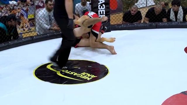 Открытый турнир имени Имама Шамиля 2018.Супер бой - Исабеков Курбанали и Кадыров Висхан