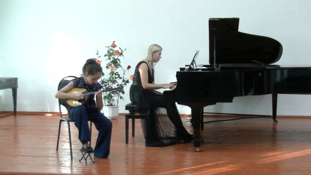 Шубунова Дарья Сергеевна, солист (домра), 10 лет (А)