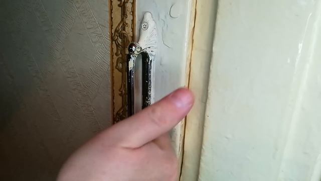 Положите алюминиевую фольгу в унитаз! 1раз и через 5 минут вы будете удивлены результатом!