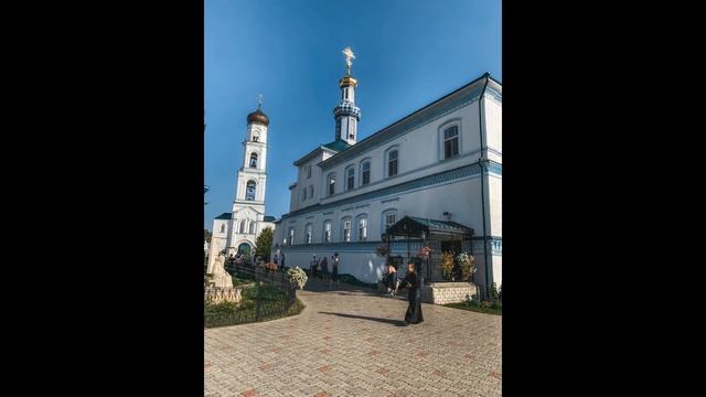 Город град Свияжск Раифский Богородицкий монастырь Храм всех религий