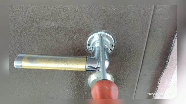 Установка дверей своими руками