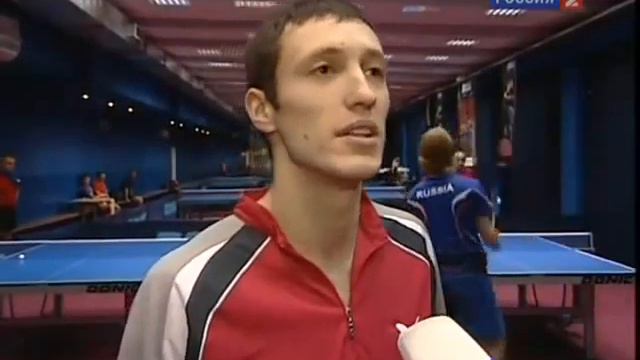 Евгений Плющенко в клубе 