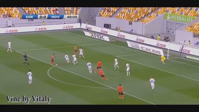 Alex Teixeira Vs Hoverla Vine By Vitaly