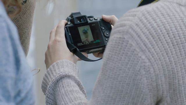 I AM Creative | Florence Kennedy Founder Of Petalon With The Nikon D5300