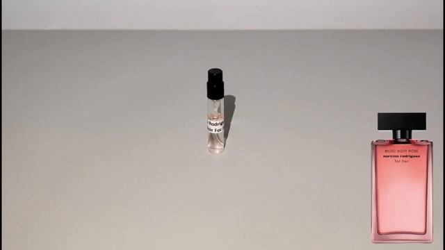 Какой из ароматов - Musc Noir For Her или Musc Noir Rose For Her действительно соответствует Noir-у