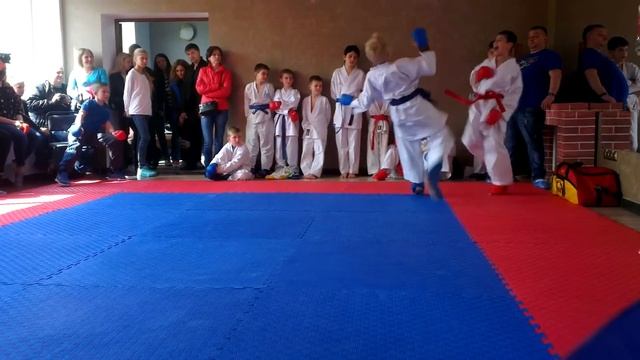 Четкий удар ногой