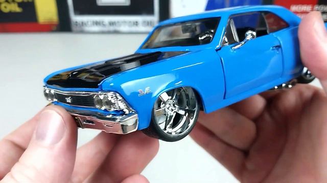 1966 Chevrolet Chevelle SS 396, Muscle Design Series, Maisto 1:24 Diecast Car Model