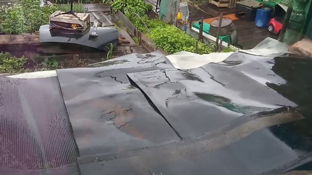 Надо многое успеть..  Деревенские будни..