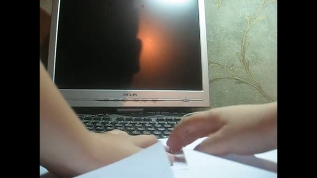 Как сделать хлопушку из бумаги