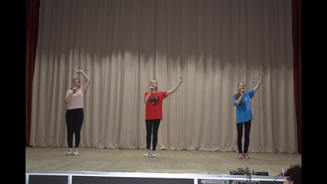 Праздничные декорации из природных материалов