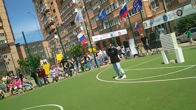 VID_20230603_111245_2.mp4