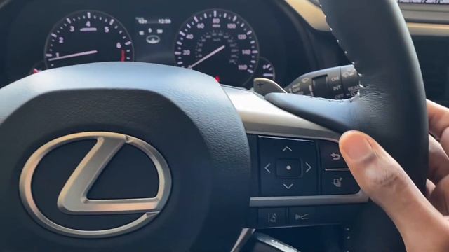 How To Use The Lexus RX Steering Wheel Controls