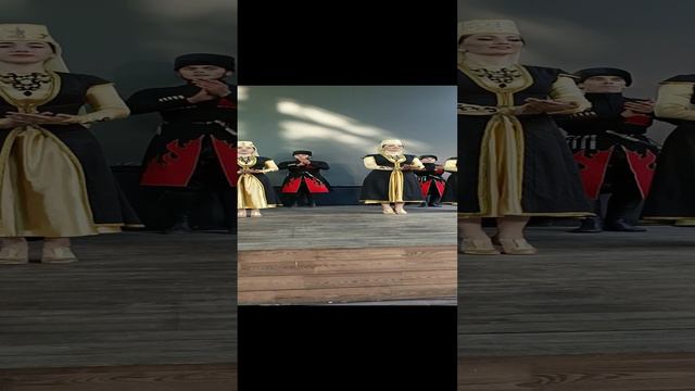 8697434197df6a9e9ec818b61c5e6d13