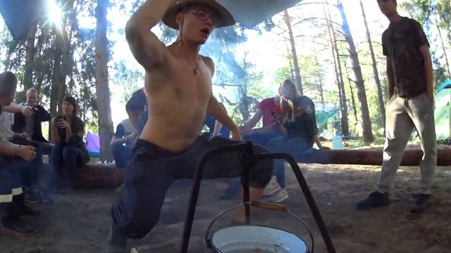 Eb88cef6f2f17b4642b3a8321679752a