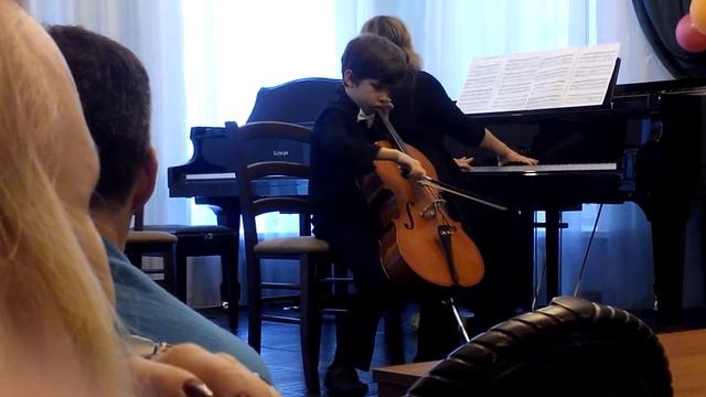 Э. Дженкинсон, 