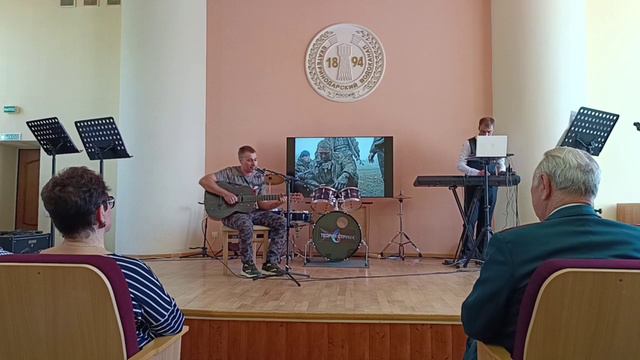 Обычный автобус