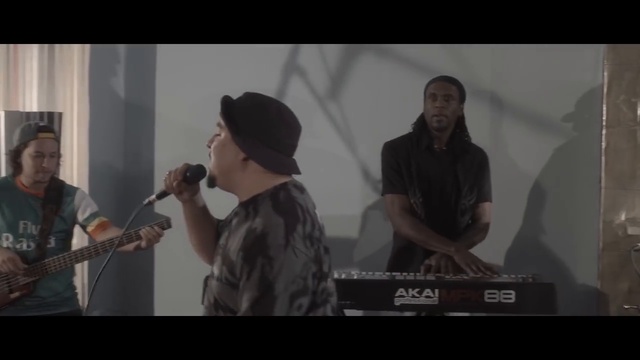 KIKO BUN - Stay Bless - Vevo Dscvr (Live) 2016