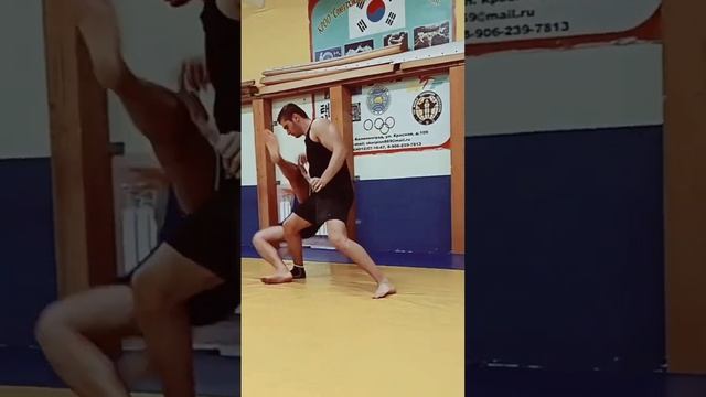 Прием скамейка. #дневникмма #mmadiary #mmadrills #wrestlingdrills #takedowndrills #борьбадлямма