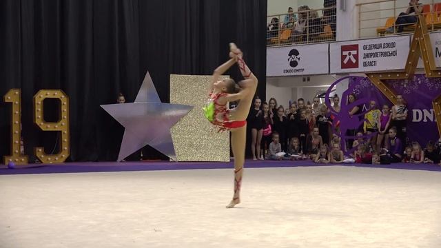 Кияшко Кристина 2005 булавы  г.Харьков КДЮСШ 5