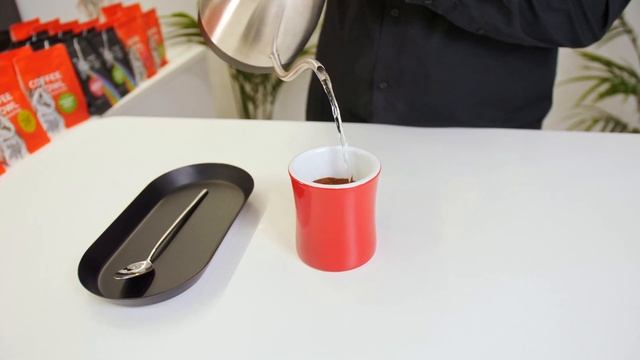 Кофе в чашке.