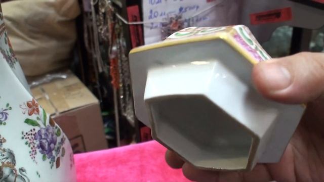 Парные вазы Самсон Франция в супер коллекционном состоянии на продажу очень крутые вазы.