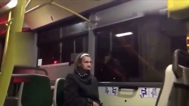 18+ ОЧЕНЬ РАЗВРАТНАЯ БАБУЛЯ!!!