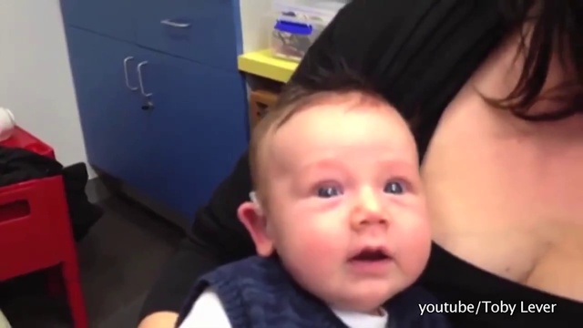 Что чувствуют глухие, когда первый раз в жизни начинают слышать