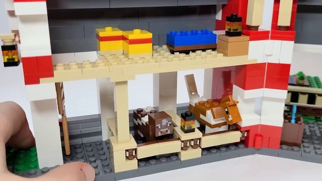 LEGO Minecraft The Red Barn (21187) - 2022 Set Review