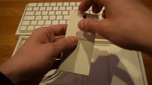 Unboxing The Apple Magic Keyboard (english, International) - With Soundcheck