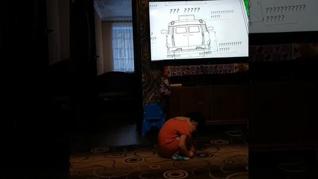 Сабинку испачкали,она пришла к папе пожаловаться на сестру.😂Видео для детей Kids Children👼😊.