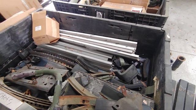 TONS OF HUMVEE PARTS FOR SALE !