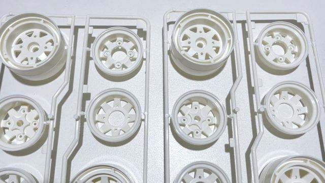 Tamiya Mitsubishi Pajero - Kit Number 58044 (1984) |  Chassis Restoration