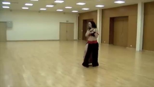 Danse Orientale Nancy Ajram Ya Tabtab Chorégraphie Débutant Moyen
